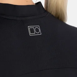 W Tech Blade V-Neck Tee 2.0 Svart